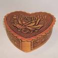 :  - Шкатулка из бересты "Сердце. Розы"