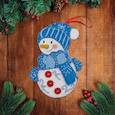 :  - Новогодняя подвеска из фетра с вышивкой бисером "Снеговик"